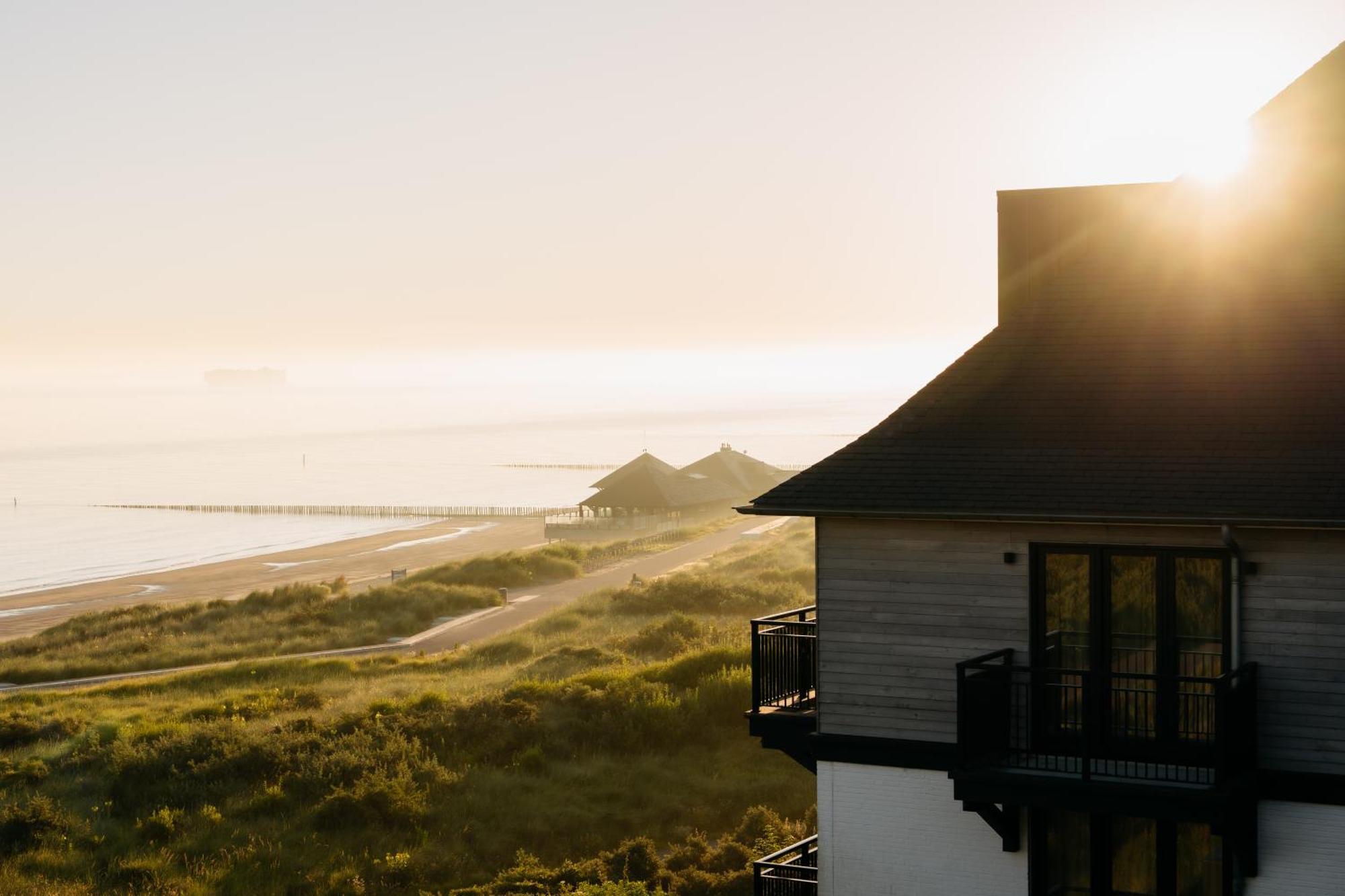Strandhotel Cadzand Exteriör bild