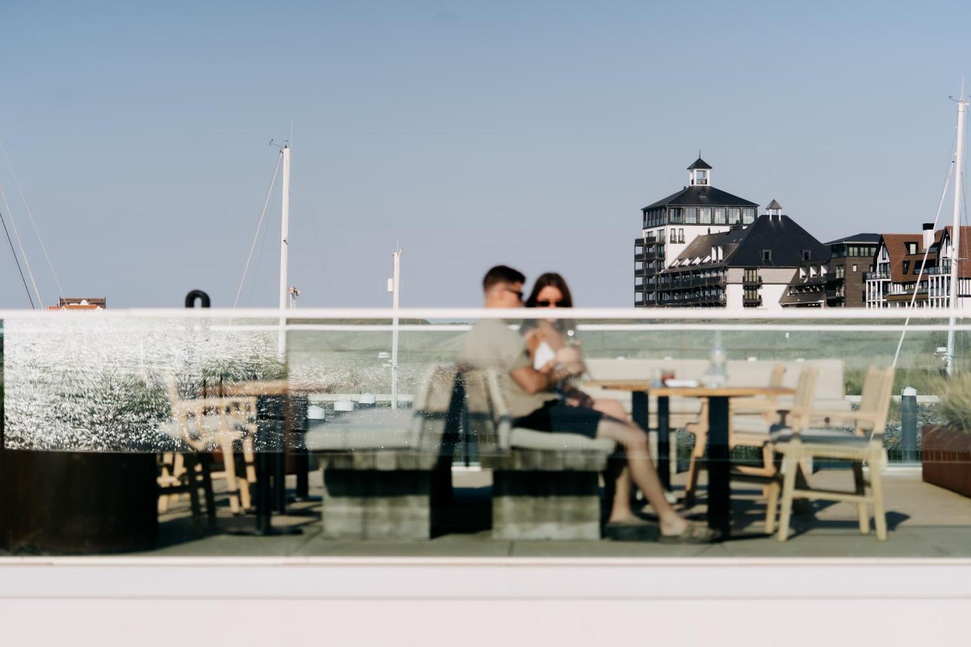 Strandhotel Cadzand Exteriör bild